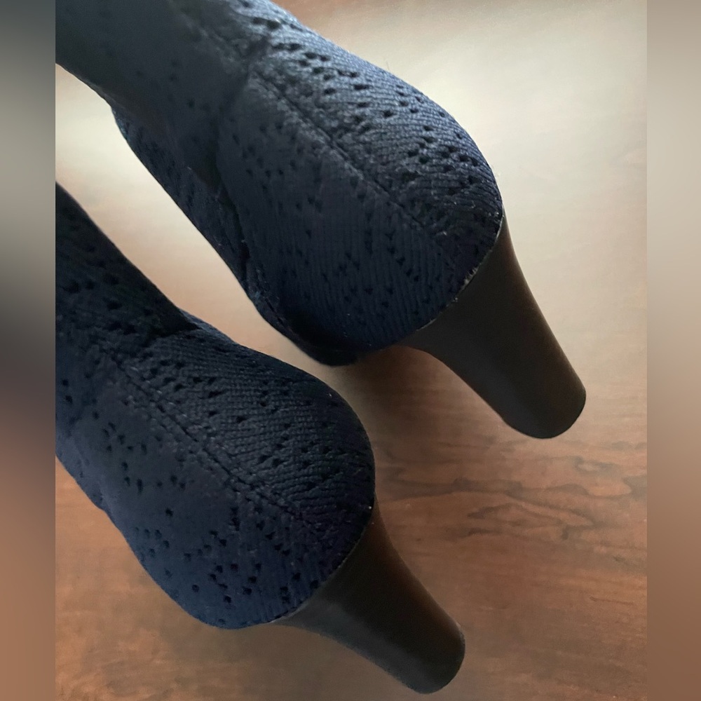 New! Charles By Charles David Boots - image 5